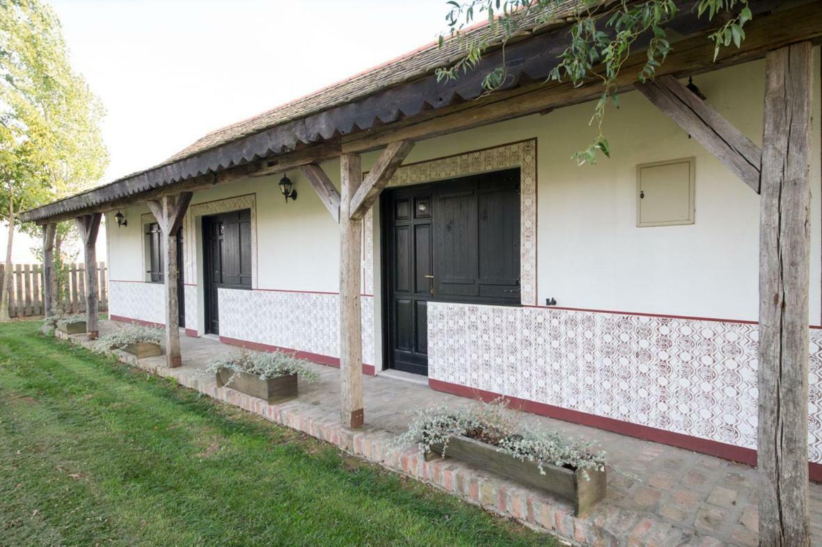 Acin Salas Tordinci Esterno foto