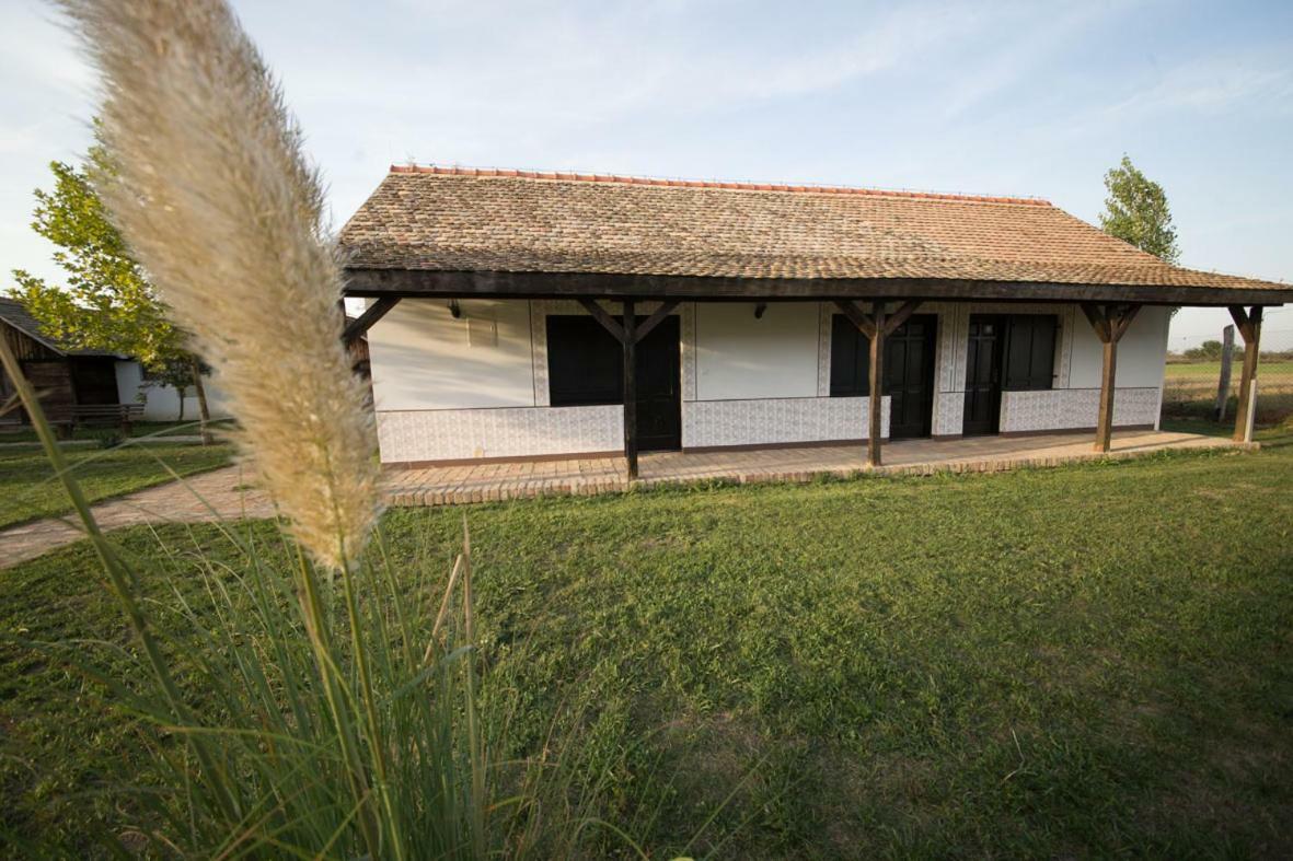 Acin Salas Tordinci Esterno foto