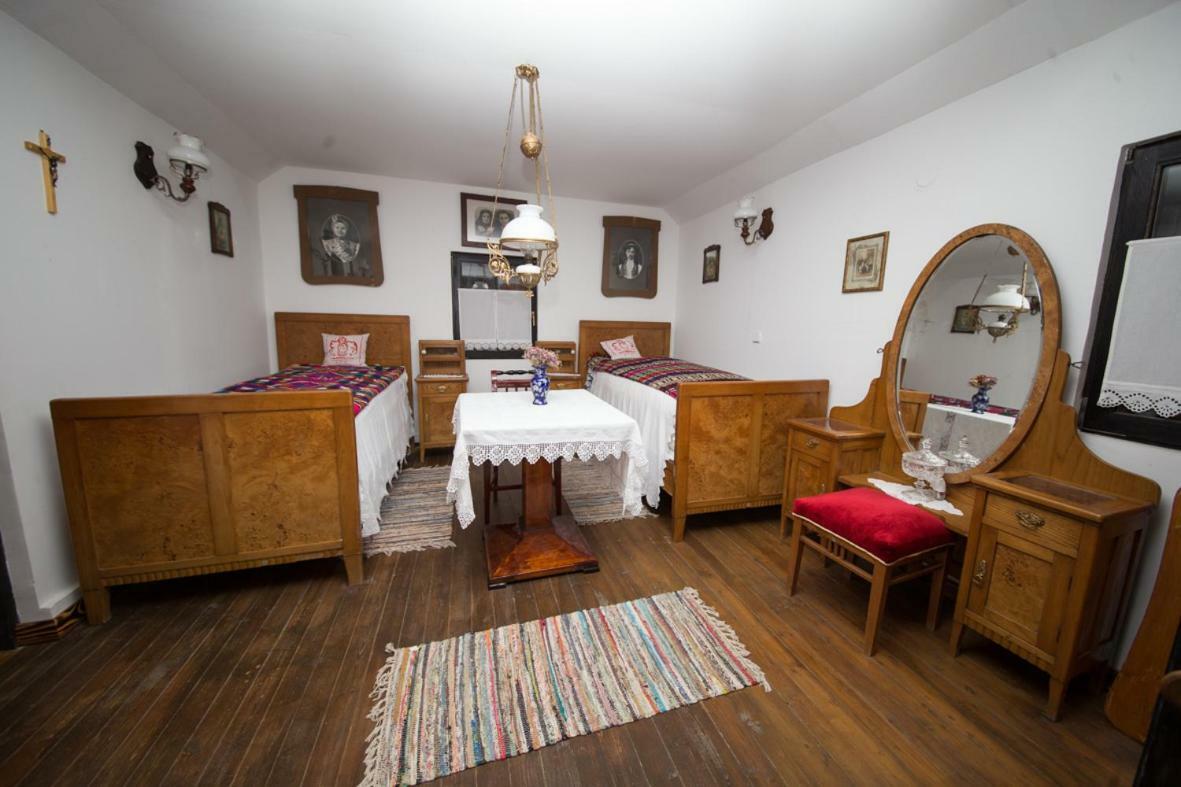 Acin Salas Tordinci Esterno foto