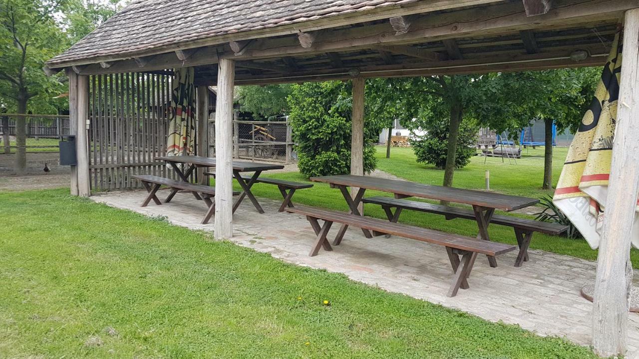 Acin Salas Tordinci Esterno foto